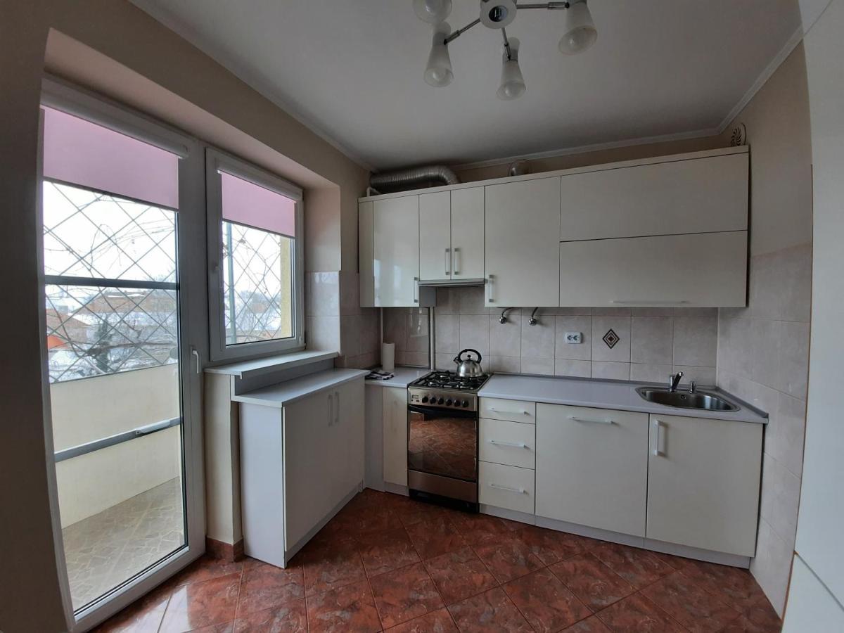 Apartment двокімнатна біля басейну *