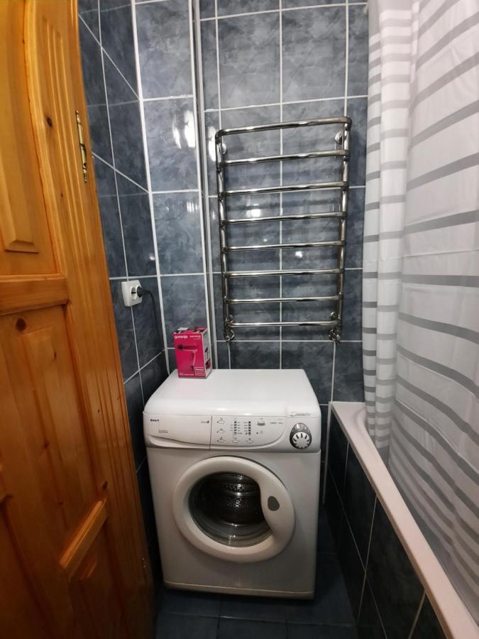 двокімнатна біля басейну Apartment Berehove (Transcarpathia)