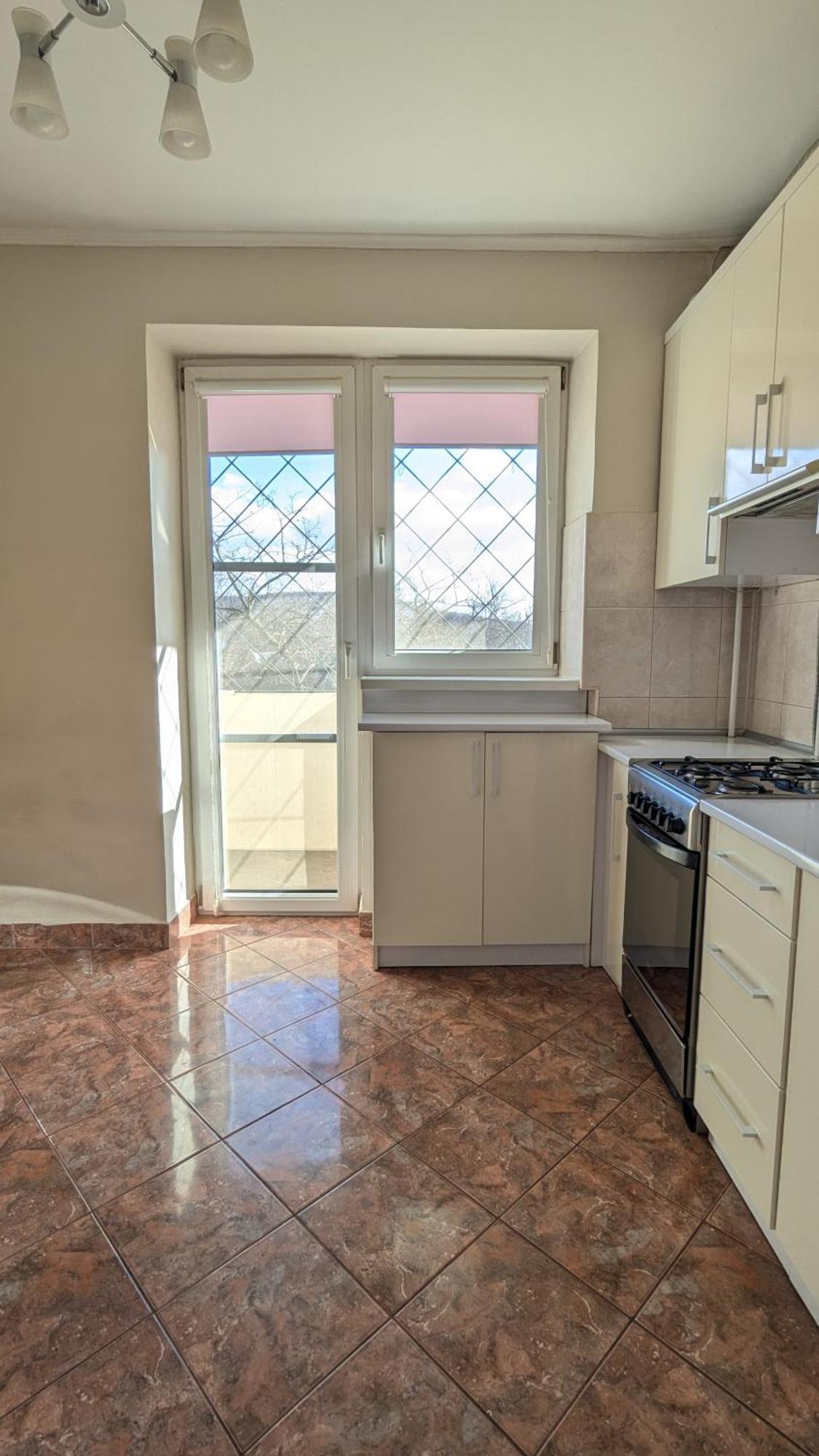 Apartment двокімнатна біля басейну Berehove (Transcarpathia)